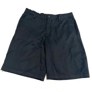 Under Armour Boys’ Black Chino Shorts With Adjustable Waist Size Large (14-16)
